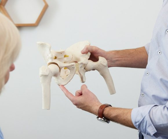 Physio, Chiro, Osteo or Massage: Which One Do You Actually Need?